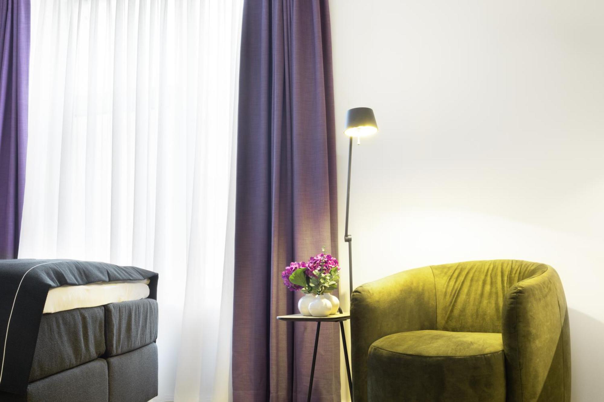 Bassum Frida Hotel & Cafe מראה חיצוני תמונה