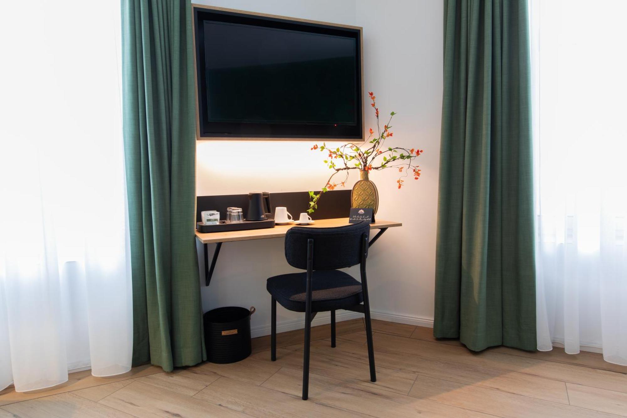 Bassum Frida Hotel & Cafe מראה חיצוני תמונה