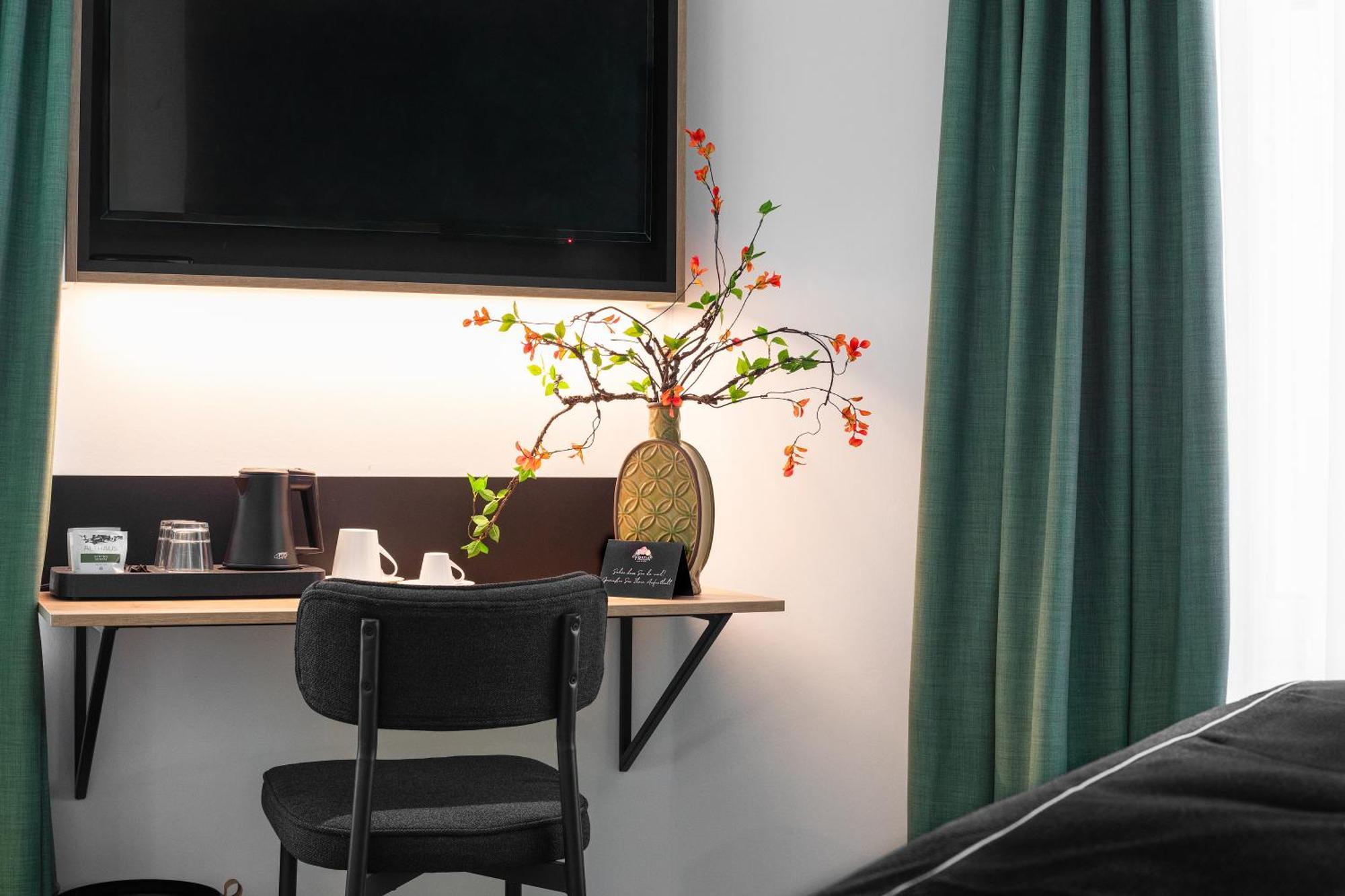 Bassum Frida Hotel & Cafe מראה חיצוני תמונה